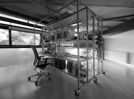 Desk Space, creative studio at BIGBANG studio, image 1