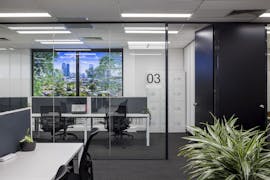 Office 5, private office at 72 York Street, image 1