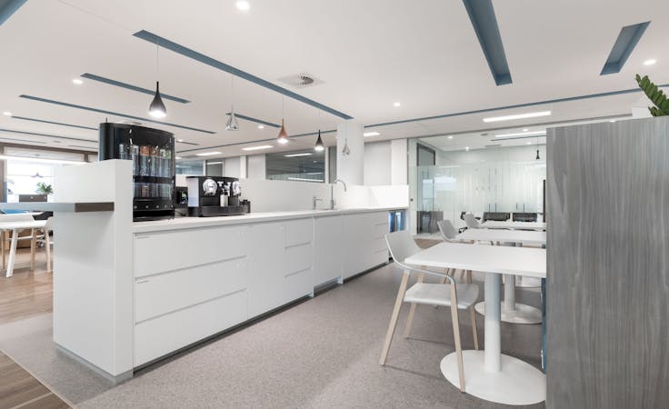 Access professional office space in Regus Bankstown, Flinders Centre , hot desk at Bankstown, Flinders Street, image 5