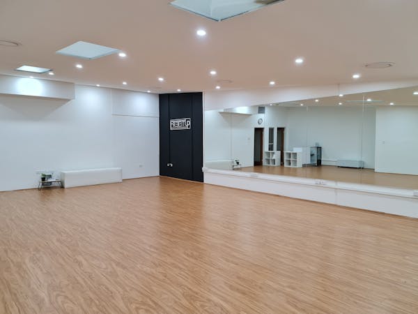 Multi-use area at Free It Up Dance Studio, image 1