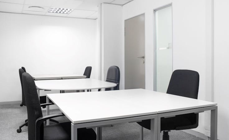 Fully serviced private office space for you and your team in Regus International Airport - Regus Express, serviced office at International Airport - Regus Express, image 1