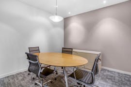 Private office space for 4 persons in Regus 120 Collins Street, serviced office at 120 Collins Street, image 1