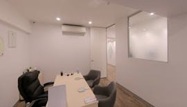 Consultation/ beaty room for rent, meeting room at Room for rent in Stylish Crows Nest Clinic., image 1
