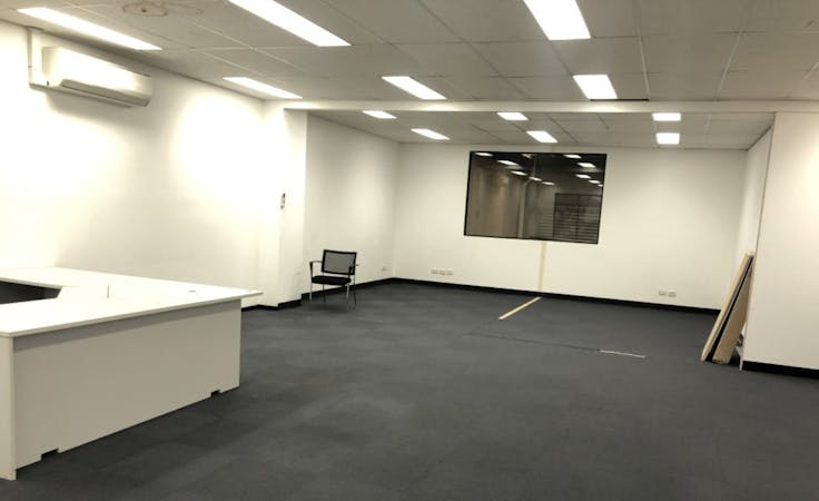 Private office at Riverview Business Park, image 1