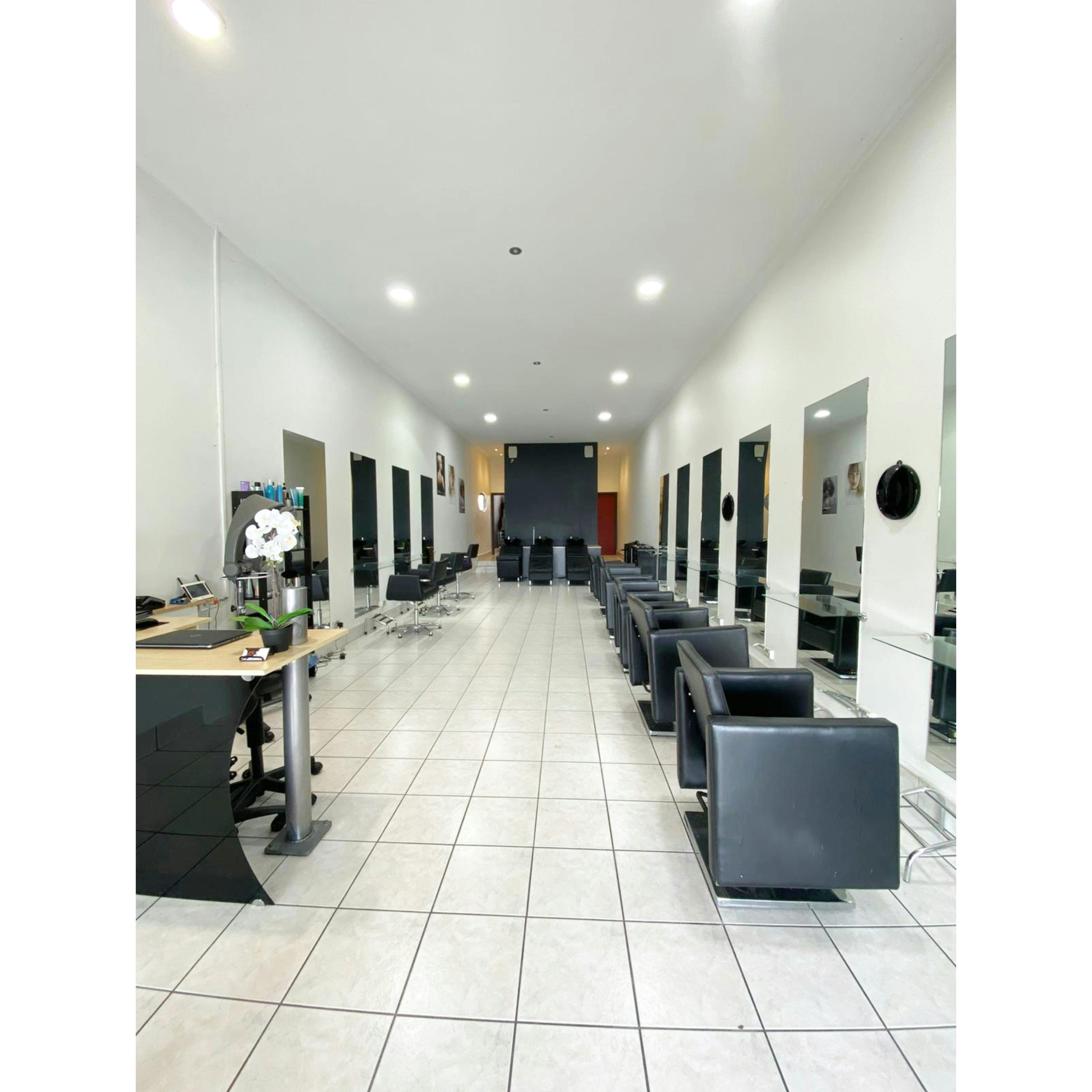 Kynk Hair salon in Doncaster East, VIC Spacely