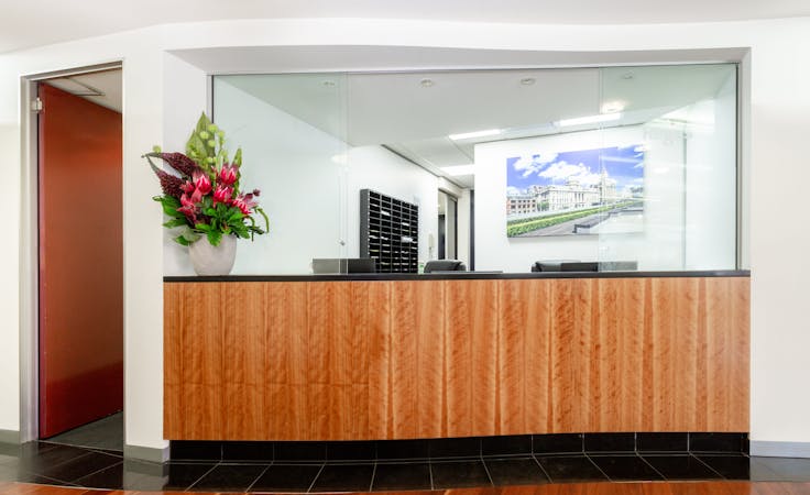 Expand your business presence with a virtual office in Regus Hawthorn , hot desk at Hawthorn, image 1