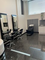 Hair salon space , shop share at Hairlink extensions, image 1
