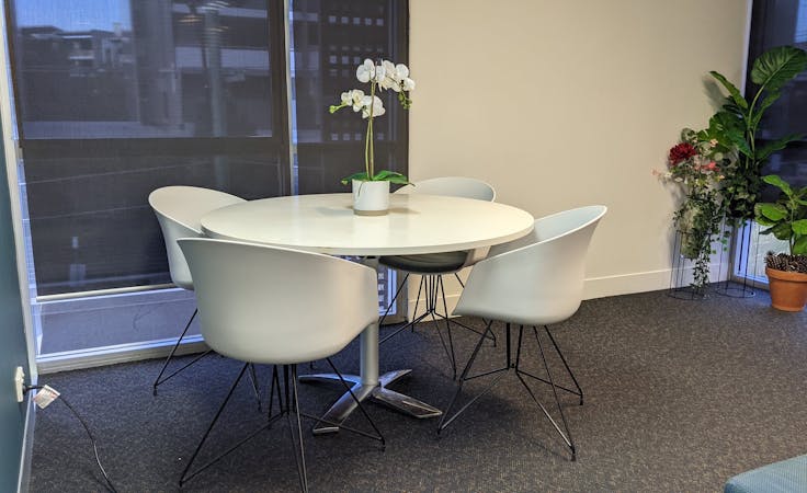 Executive Serviced lockable office for 1 person, serviced office at Brisbane Business Centre Bowen Hills, image 10