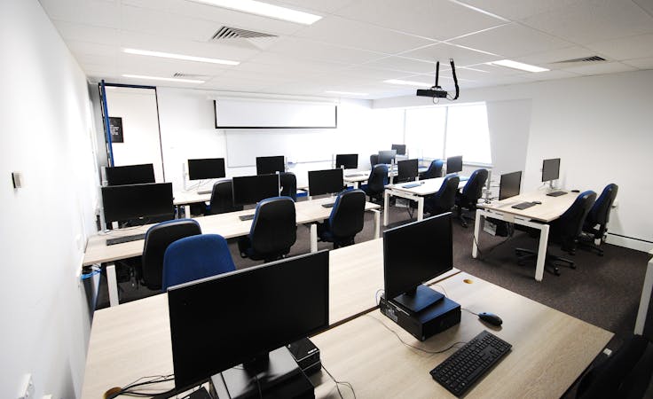 Blue Computer Room, training room at Sitting Rooms, image 1