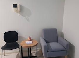 Lachlan St. Therapy Room, private office at Cameo Apartments, image 1