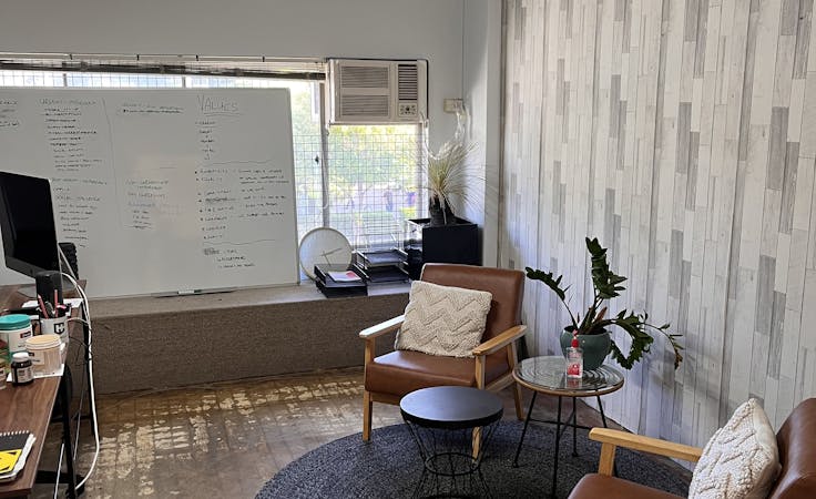Professionals Office / Beauty Room, private office at CULTIVAR HEALTH, image 1