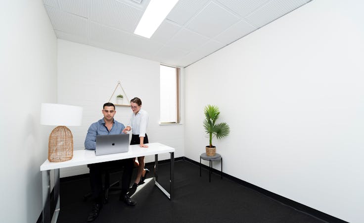 Private office at Business Hub. Hyde Park, image 1