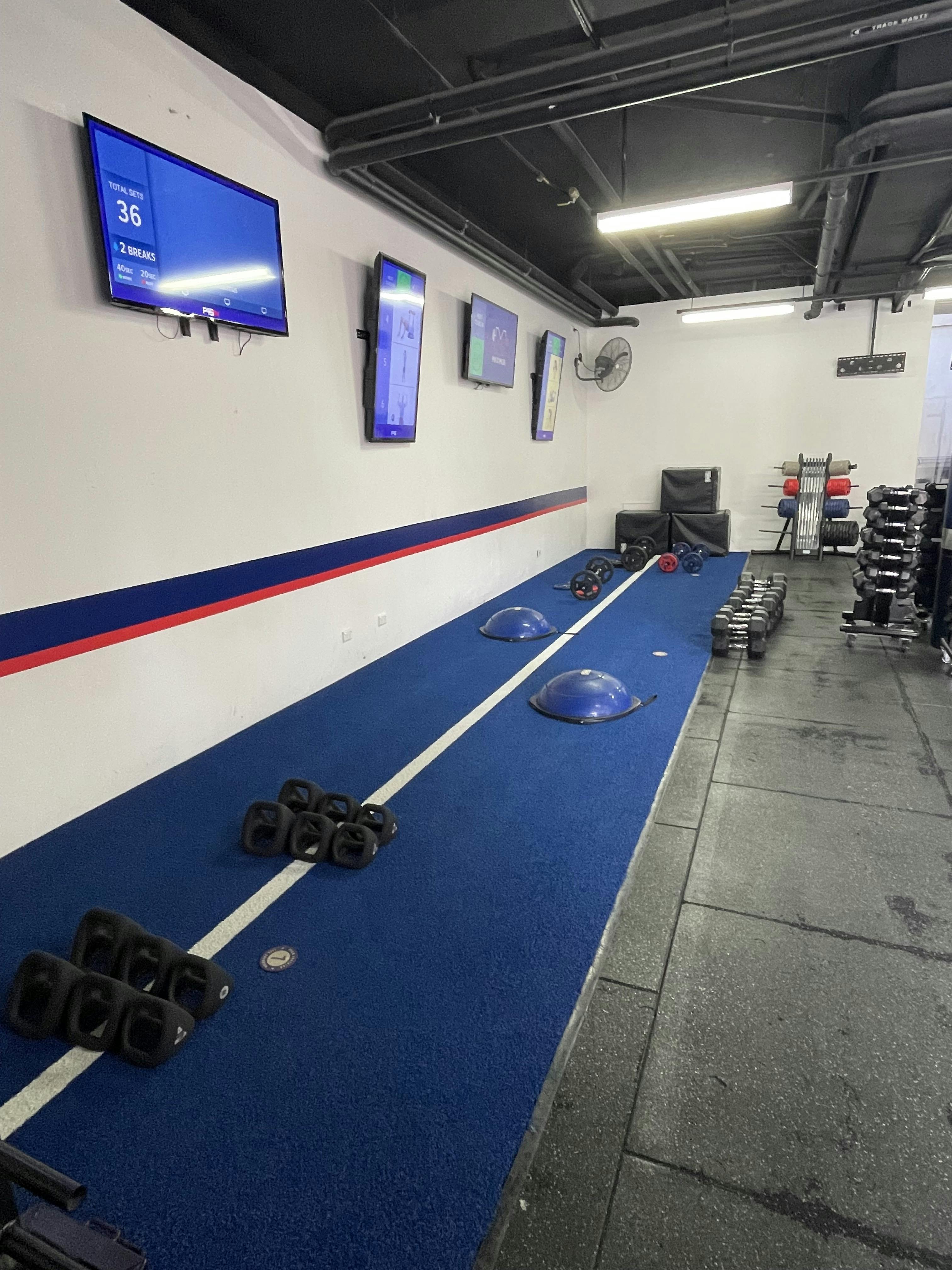 F45 workout online equipment