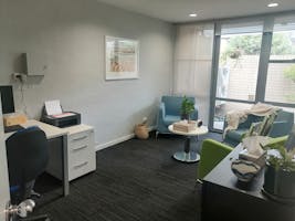 Shared office at McKay Gardens Professional Centre, image 1
