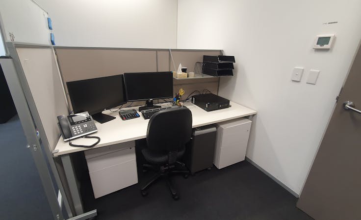 EDT, dedicated desk at Australian Business & Conference Travel House, image 2