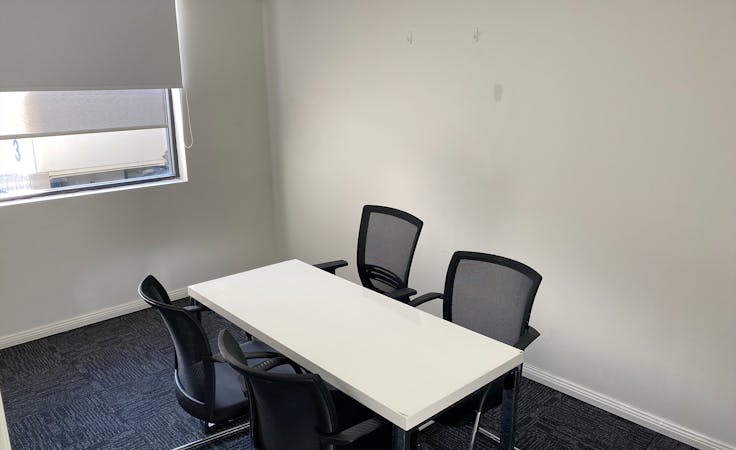 Rooms 1-1/1-2, private office at 36' O'Riordan Street, image 1