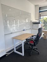 Desk, shared office at Lingate House Building - Double bay, image 1