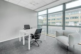 Fully serviced private office space for you and your team in Regus 43, Bridge Street, serviced office at 43, Bridge Street, image 1