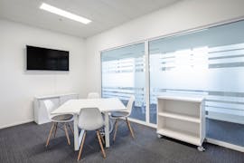 All-inclusive access to professional office space for 4 persons in Regus 43, Bridge Street , serviced office at 43, Bridge Street, image 1