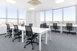 Book open plan office space for businesses of all sizes in Regus 43, Bridge Street , serviced office at 43, Bridge Street, image 1