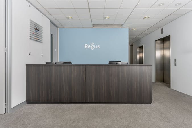 Find office space in Regus Chatswood - Zenith for 1 person with everything taken care of Towers, serviced office at Chatswood - Zenith Towers, image 2