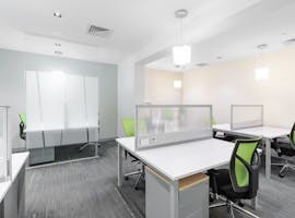 Work more productively in a shared office space in Regus St Martins Tower, coworking at St Martins Tower, image 1