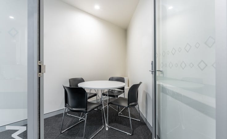 Discover many ways to work your way in Regus Burelli Street , serviced office at 1/1 Burelli street, image 4