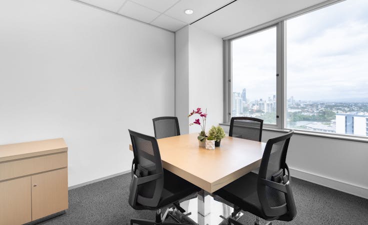 Fully serviced private office space for you and your team in Regus Surfers Paradise, serviced office at 50 Cavill Avenue, image 1