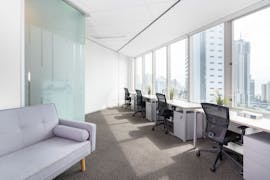 Professional office space in Regus Surfers Paradise on fully flexible terms, serviced office at 50 Cavill Avenue, image 1