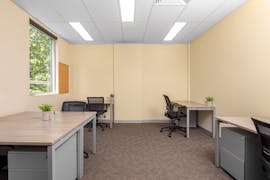 Find office space in Regus Mount Waverley for 5 persons with everything taken care of, serviced office at Mount Waverley, image 1