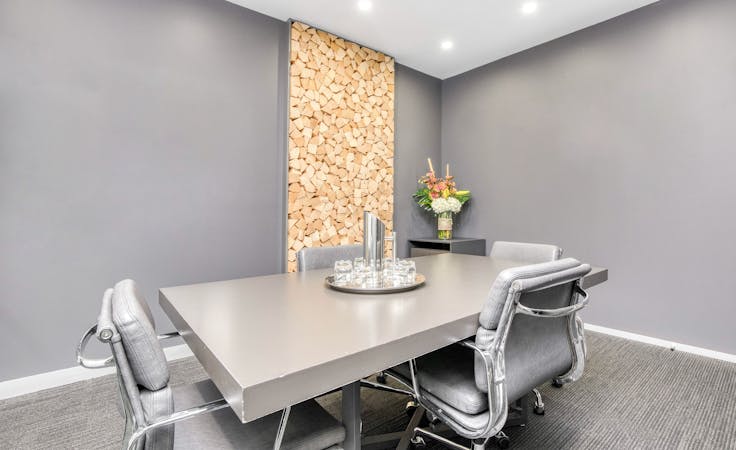 Find a professional address for your business in Regus 180 Lonsdale Street, hot desk at Level 19, 180 Lonsdale Street, image 1