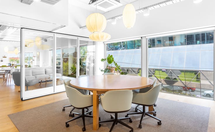 Beautifully designed office space for 5 persons in Spaces Richmond, serviced office at Richmond, image 1
