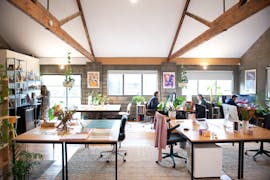 OPEN PLAN OFFICE / STUDIO / WAREHOUSE FOR LEASE IN PRAHRAN, private office at The Windsor Workshop 2, image 1