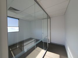 Shared office at Sphere Office Park, image 1