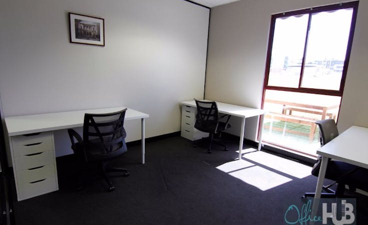 Suite 6, serviced office at Carlton Offices, image 2