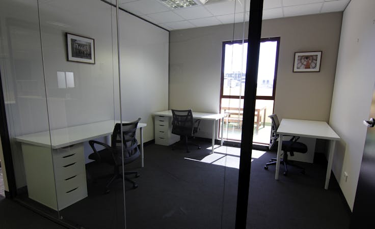 Suite 7, serviced office at Carlton Offices, image 1