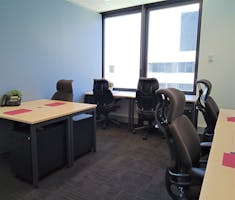 Private office at World Trade Centre, image 1