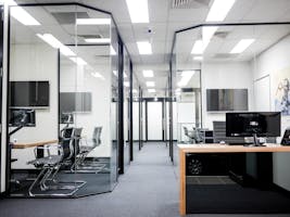 Serviced office at B2B HQ, image 1