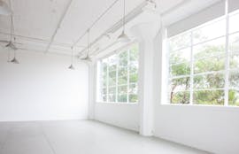 Light-filled photography studio complete with dedicated make-up area, image 1