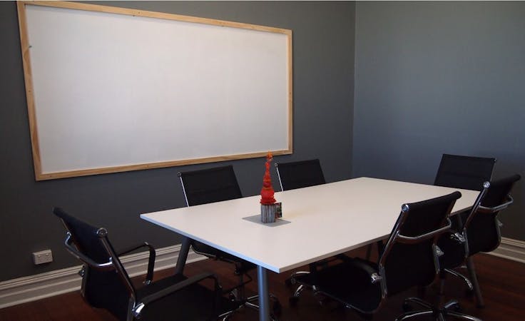 Mellifera, meeting room at CityHive, image 1