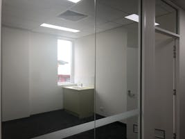 Private office at SIA Medical Centre, image 1