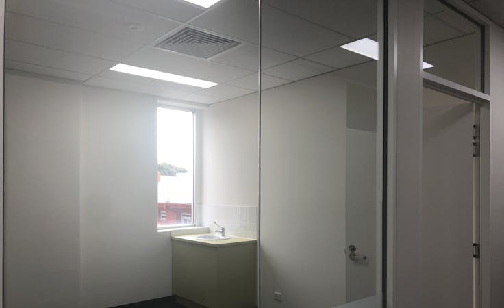 Private office at SIA Medical Centre, image 1