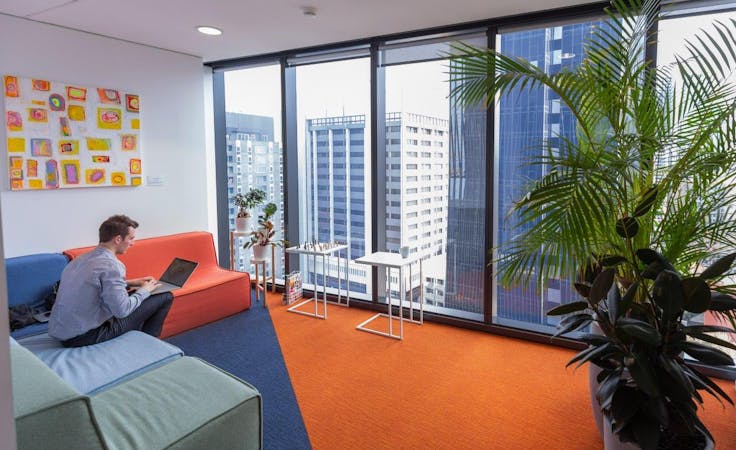 Modern hot desk space in the heart of Melbourne, image 3