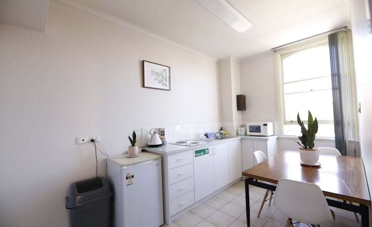 Suite 5, private office at Barkly Health Suites, image 5