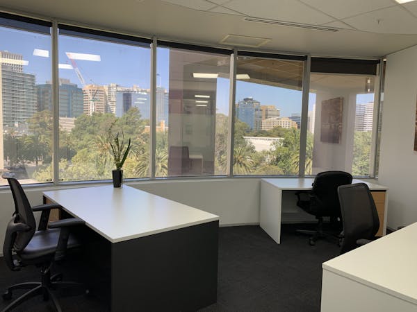 Suite 6, private office at The Lakeside business Centre, image 1