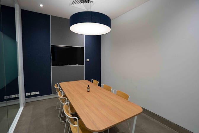 Consult 4, meeting room at Waterman Chadstone, image 1
