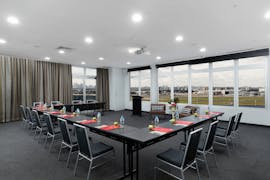 Dreamliner (rooftop), multi-use area at Rydges Sydney Airport, image 1