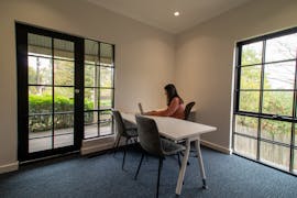 Serviced office at Hills HQ, image 1