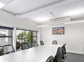 Private office at Agora Head Office, image 1