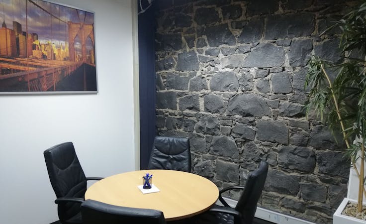 New York Room, meeting room at Natpost Business Centre, image 1
